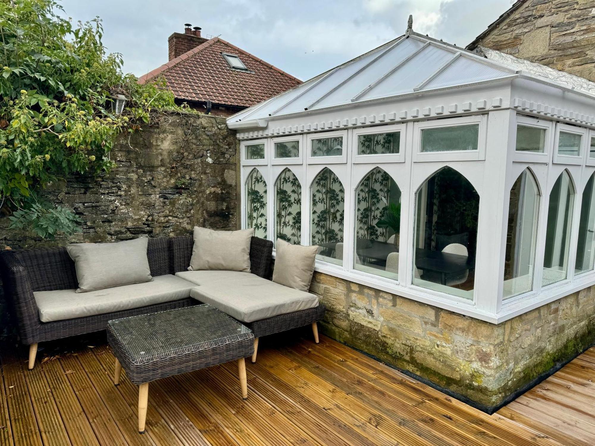 The Coach House On Love Lane - 3 Stunning Apartments In The Yorkshire Dales Leyburn Dış mekan fotoğraf